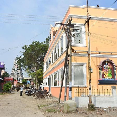 Murali'S Kudil Mayiladuthurai Exterior foto